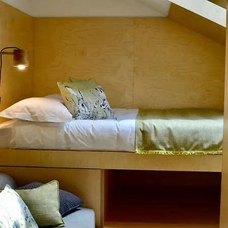 Solar Da Castanha - Forest House * Manteigas