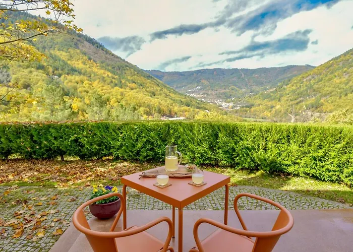 בית כפרי Solar Da Castanha - Forest House *