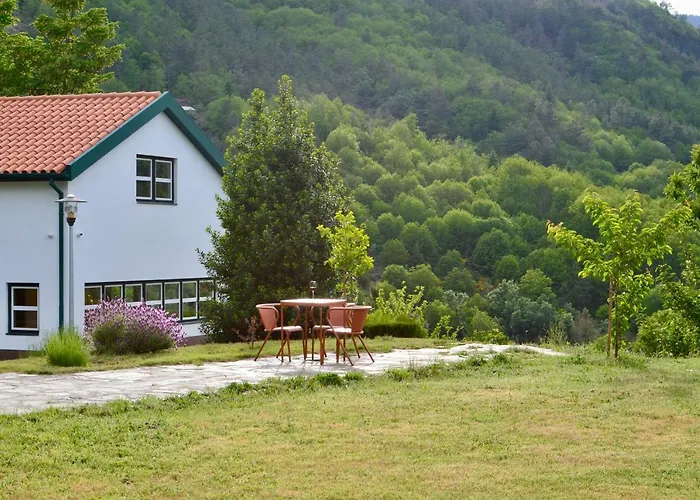 Solar Da Castanha - Forest House בית כפרי מנטגאס